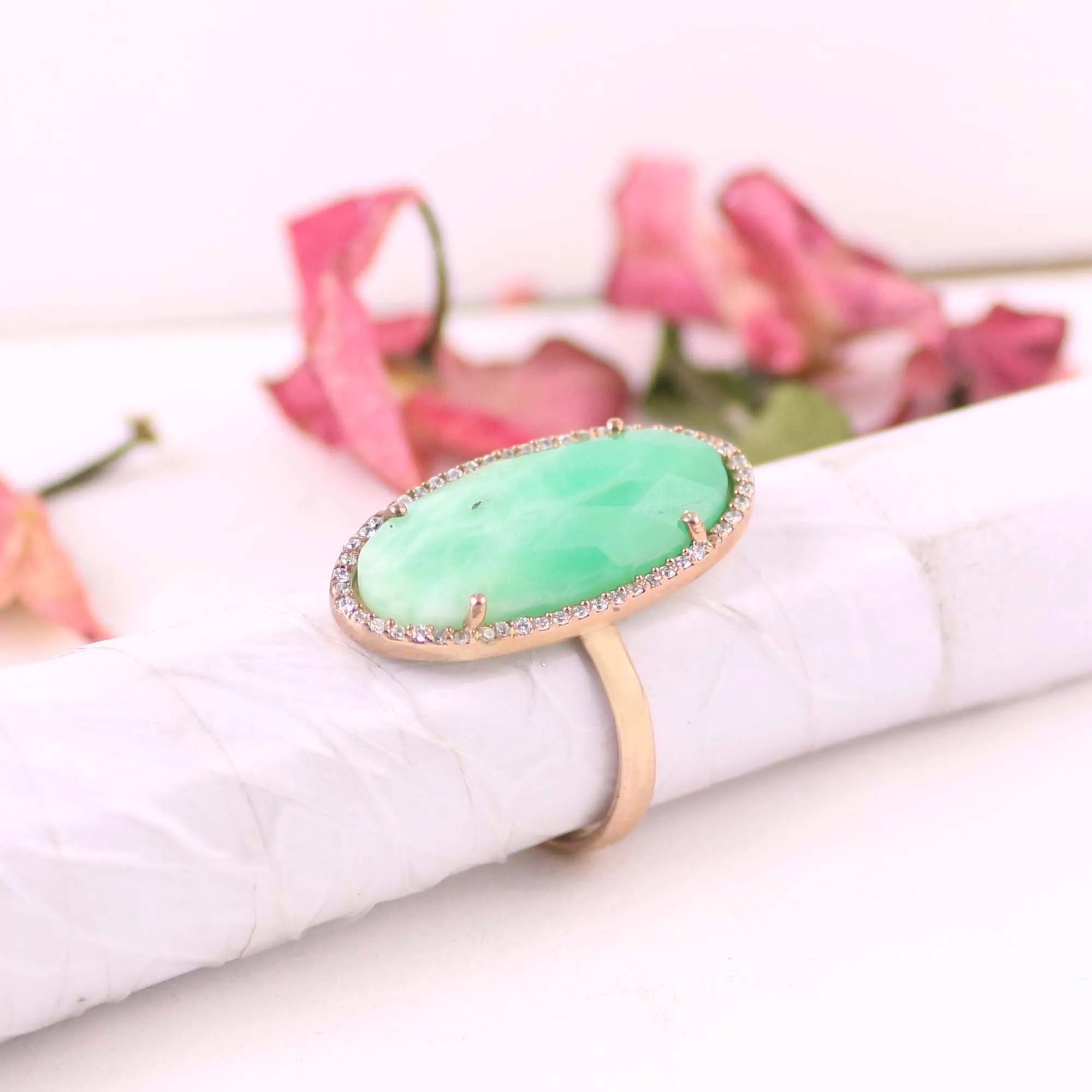 Chrysoprase Chalcedony green jade Gemstone Pave CZ Bezel Set Fashion Jewelry Finger Moissanite Ring