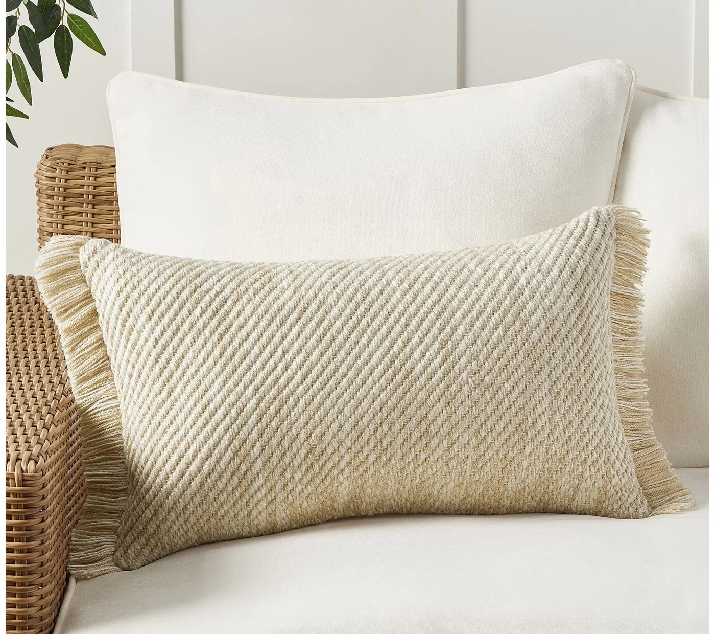 Boho Handloom out door Throw Pillow Covers for Couch Sofa  100% recycled polyester Hand Woven Tufted Decorative Pillows Covers