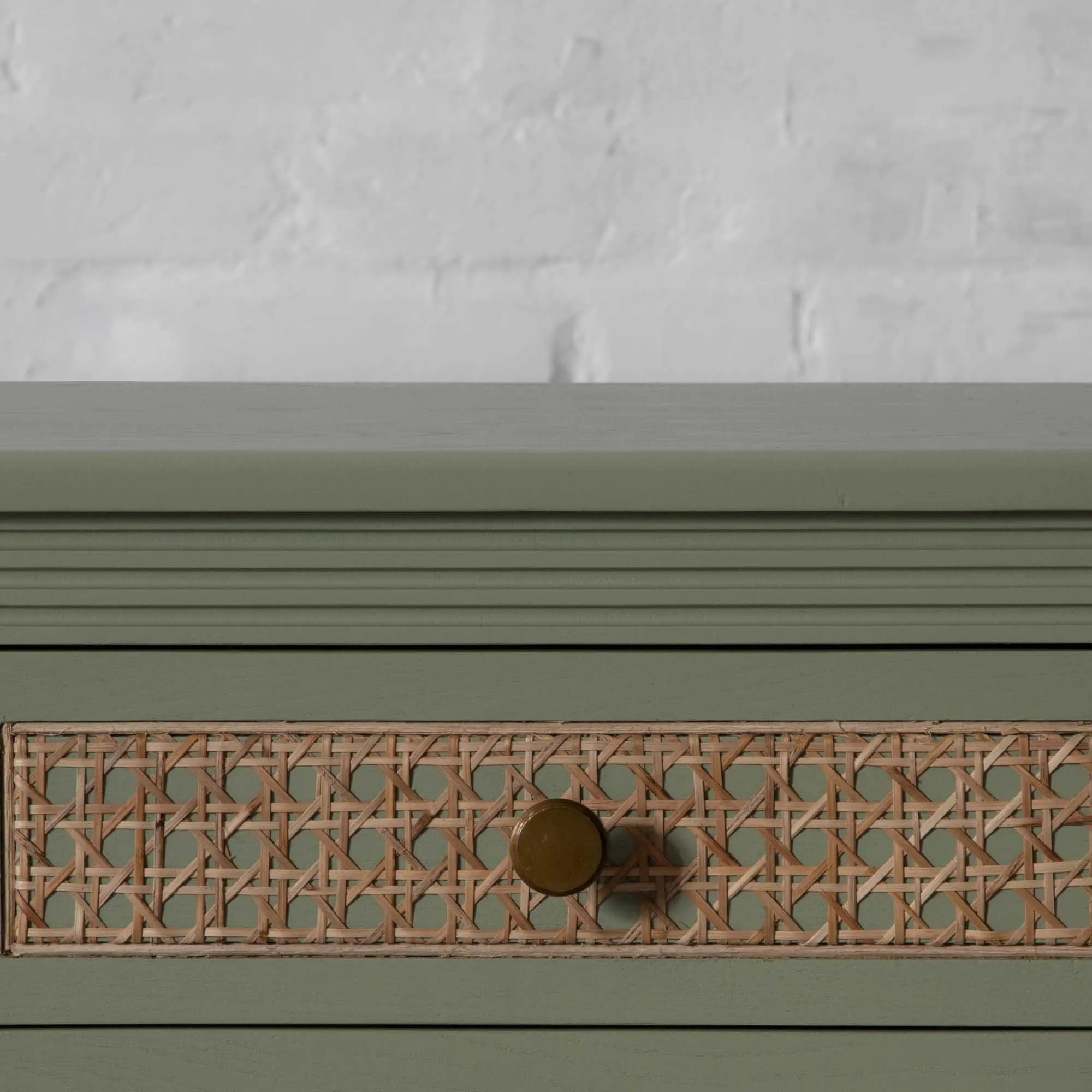 Kusum Art Customizable Solid Wood and Iron Cabinet for Furniture for Living Room Hall Laundry in Hotels and Restaurants