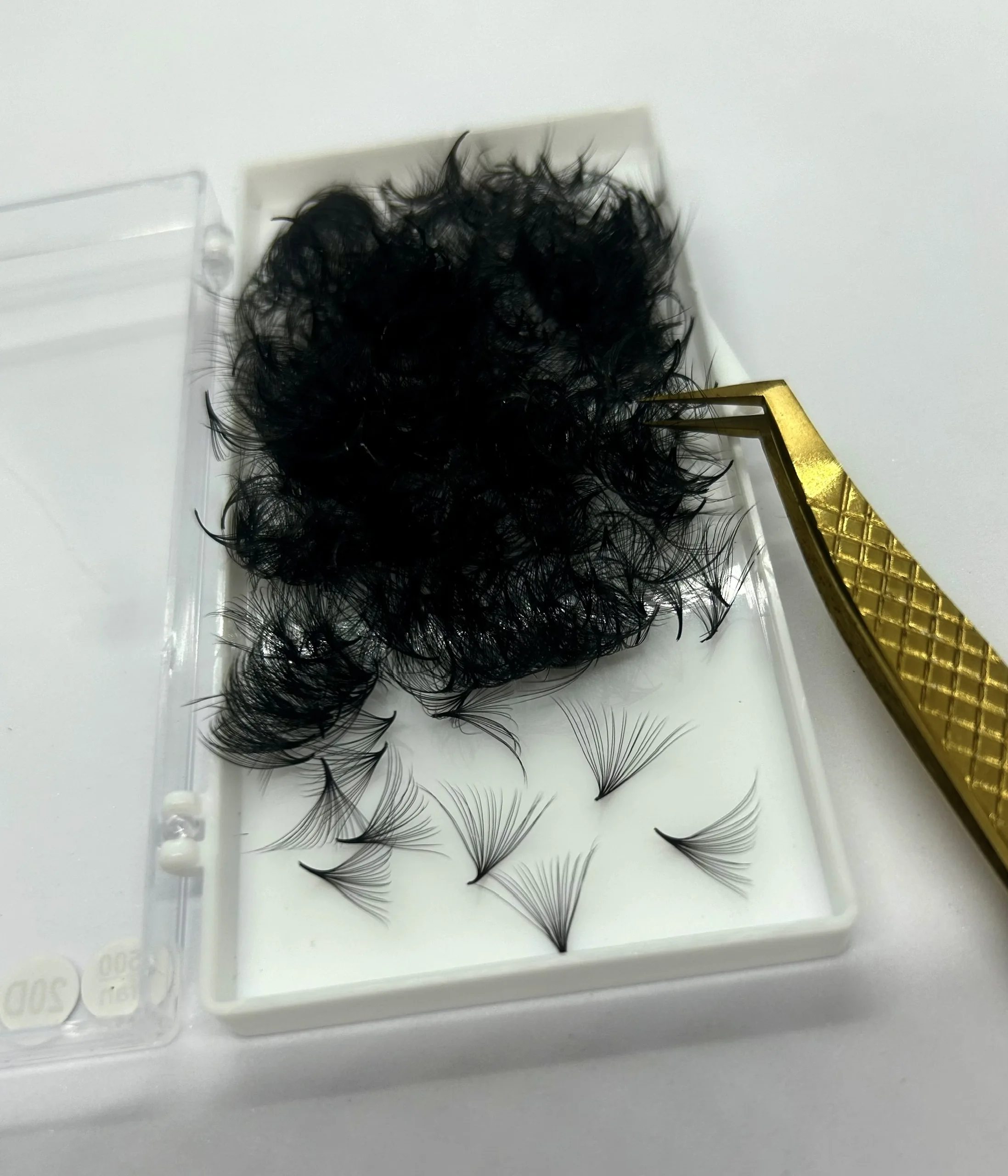 High quality volume trays handmade eyelash extension premade fans korean pbt Loose volume fans label silk mink eyelash