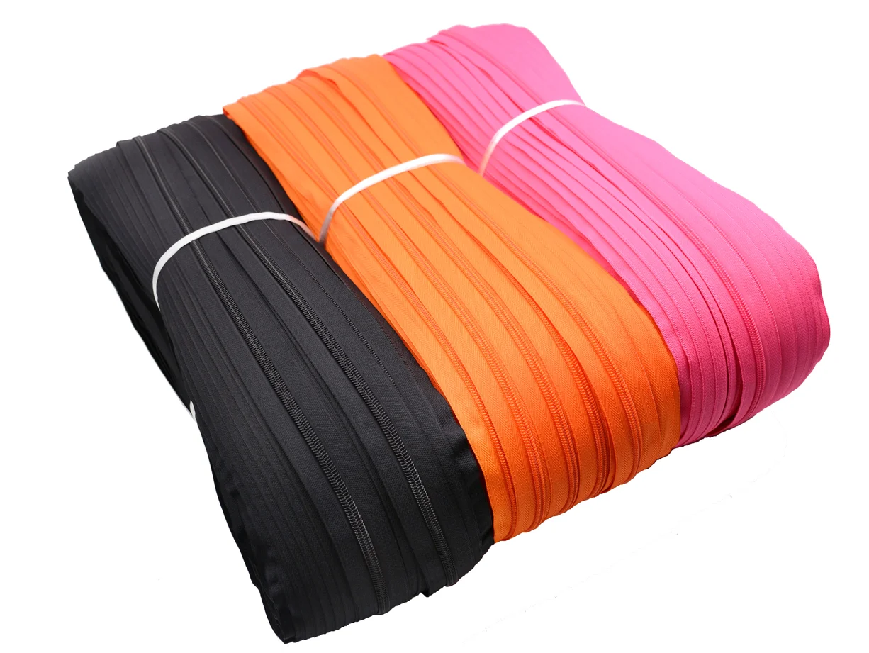 Competitive Price 3# 5# 8# 10# Nylon Zipper Tape By The Yard For Bag Suitcase Luggage Custom Big Zipper Production Nylon Zipper
