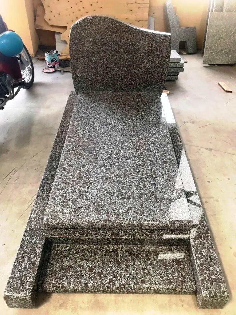 Light Grey Tombstone and Monument Outdoor Marble Grave Stone Memorial Headstone for Cemetery Use