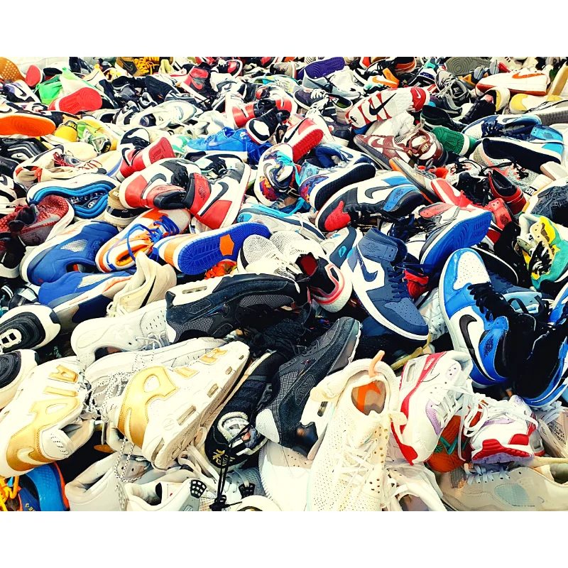 Used Branded Shoes Bales Men Sneaker Slipper Sandals Bulk Second Hand Sport Shoes For Man Woman Kids