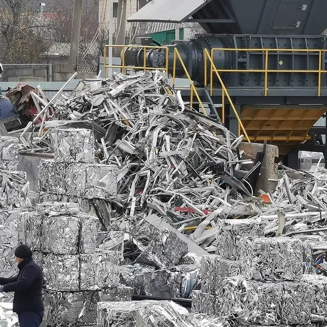 Hot Selling High Quality Made Pure Aluminium Scrap Aluminium Scrap Extrusion Aluminum Engine Spare Scrap Wholesale Price