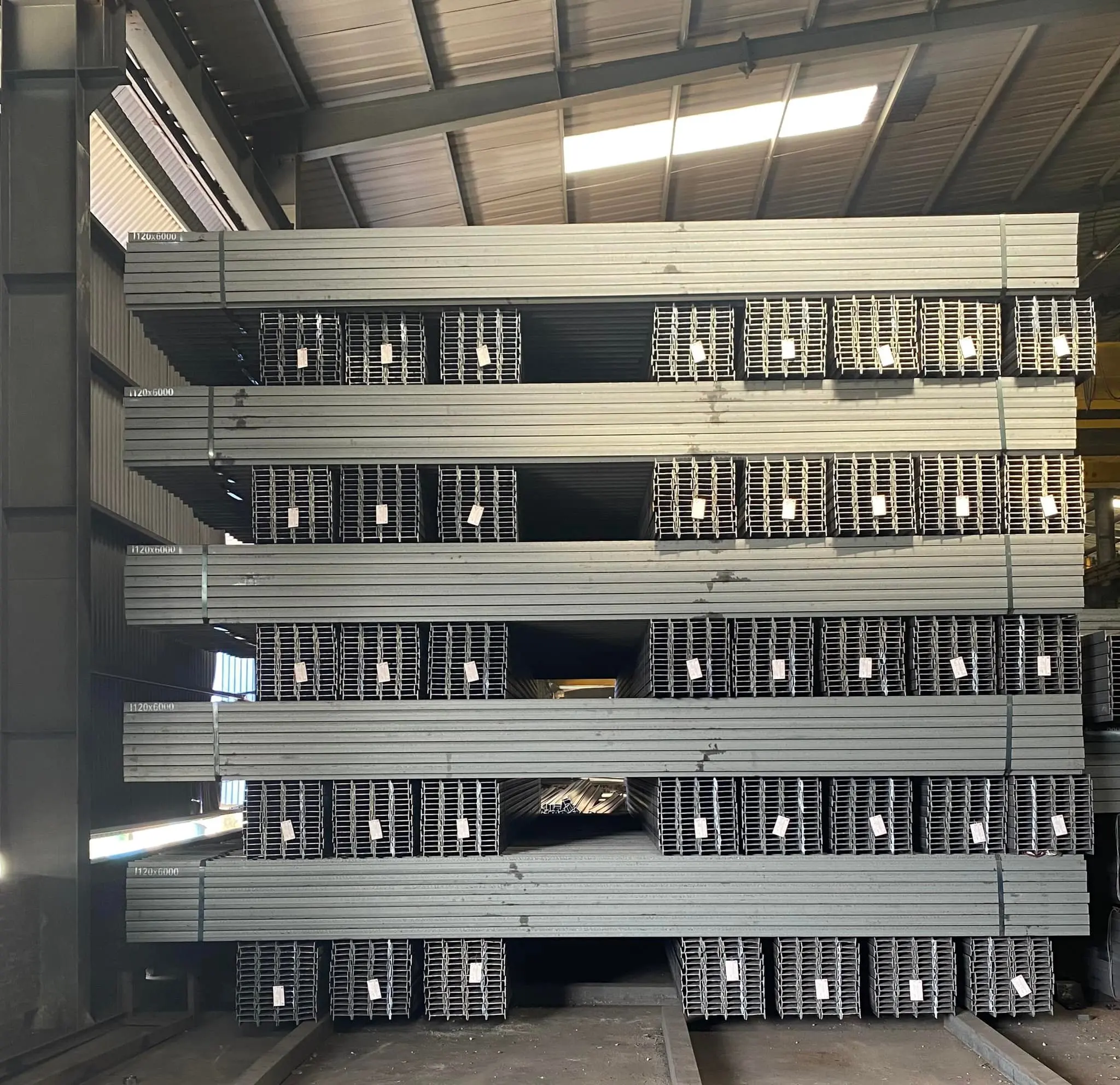 Steel I-Beam Sizes Hot Selling Stainless Using For Structure Building Construction Standard Sea-Worthy Packing Vietnam