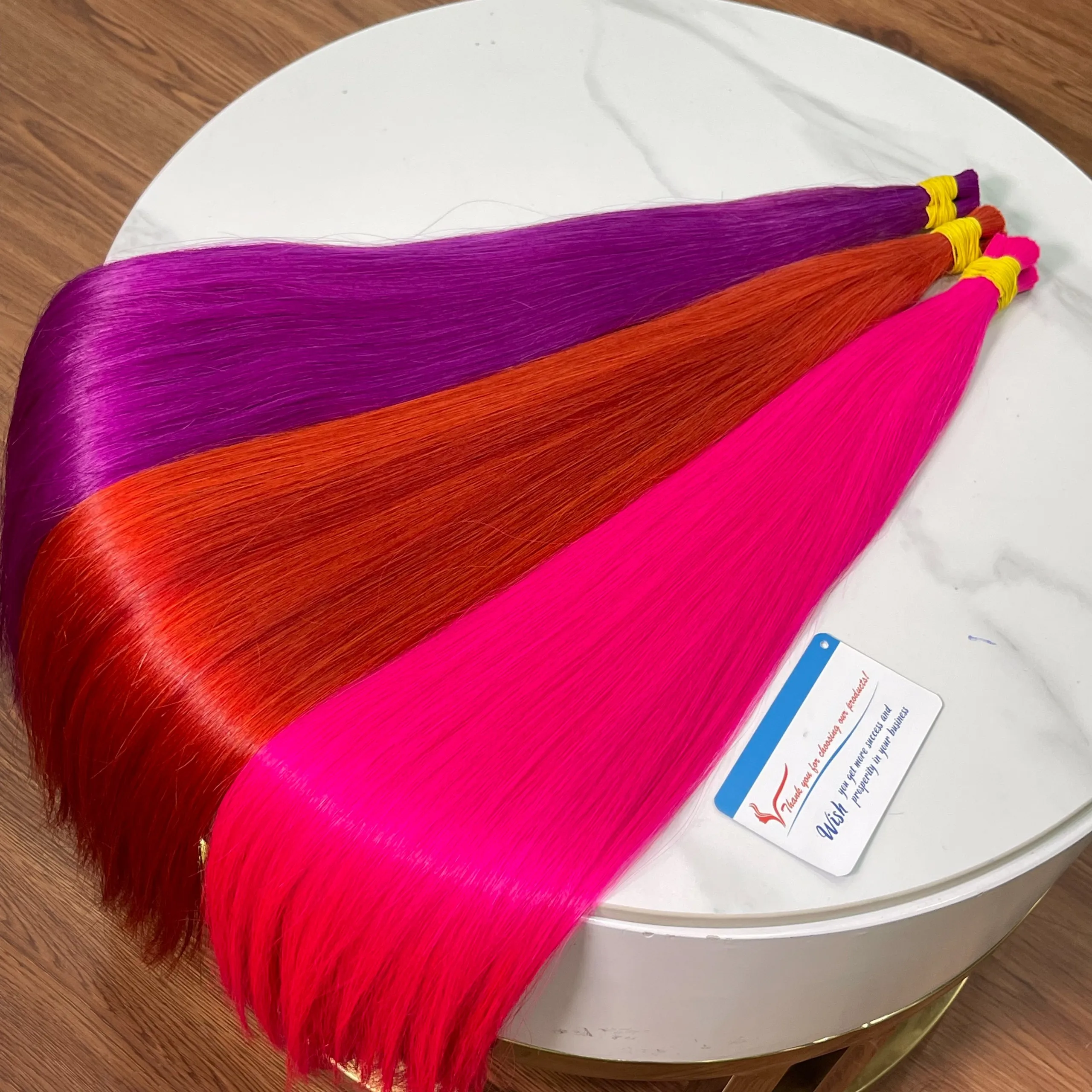 Pink Color Made in Vietnam 100% Human Hair Pink Bulk Hair Extensions No tangle No shedding No scam Wholesale Price