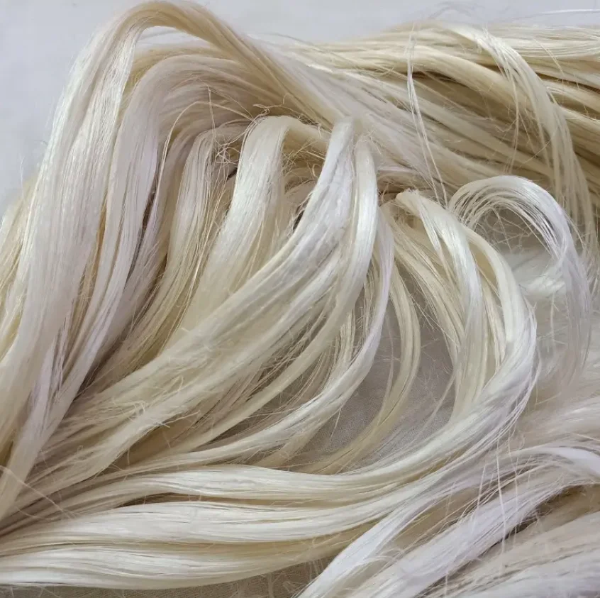 Quality Sisal Fibre / Sisal Hemp / Natural UG Grade. BEST PRICE IN THE MARKET