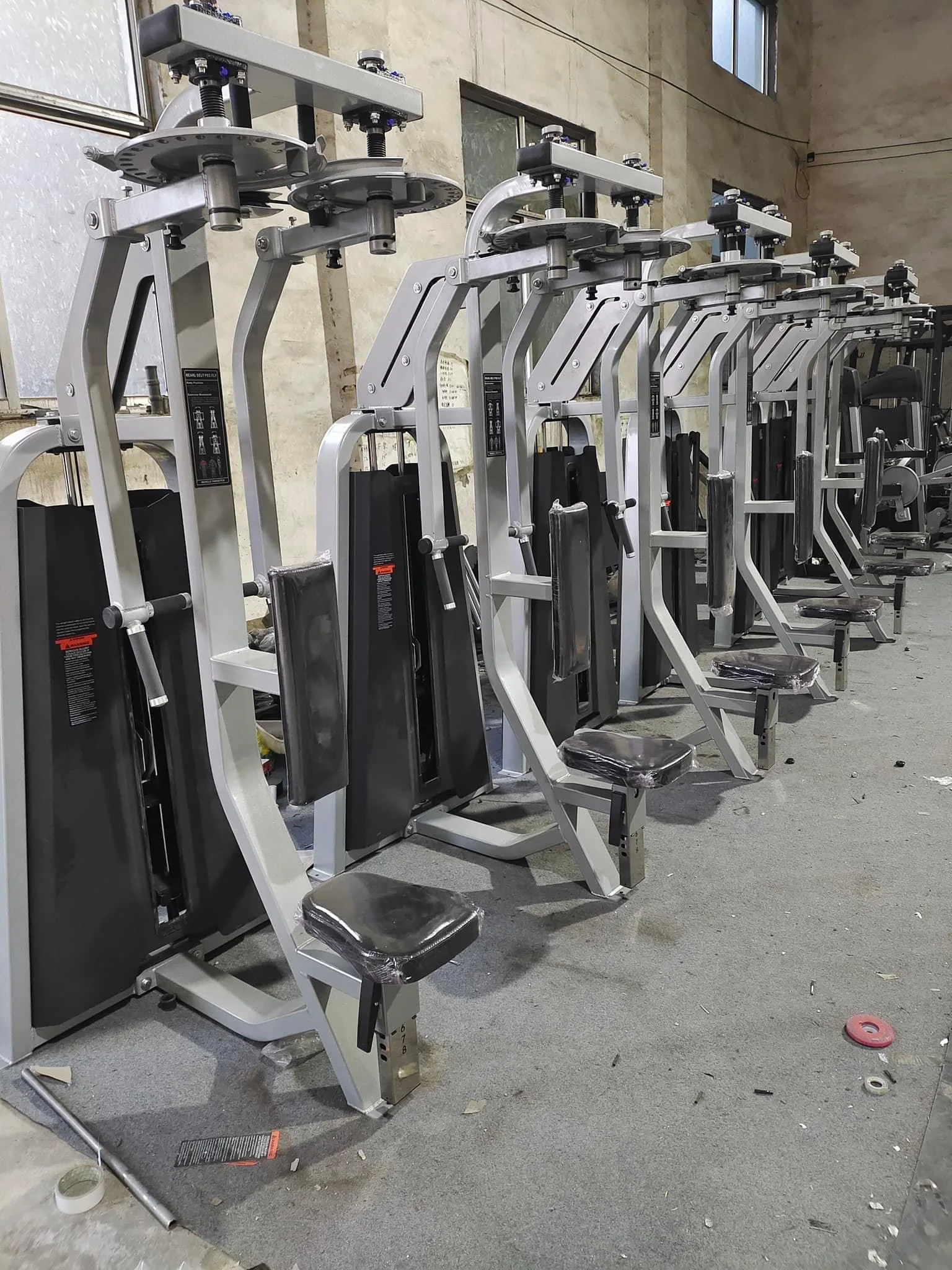 Owl Hot Sales Commercial Exercise Fitness Equipment Strength Machine Pin Loaded Pearl Delt and Pec Fly Chest training
