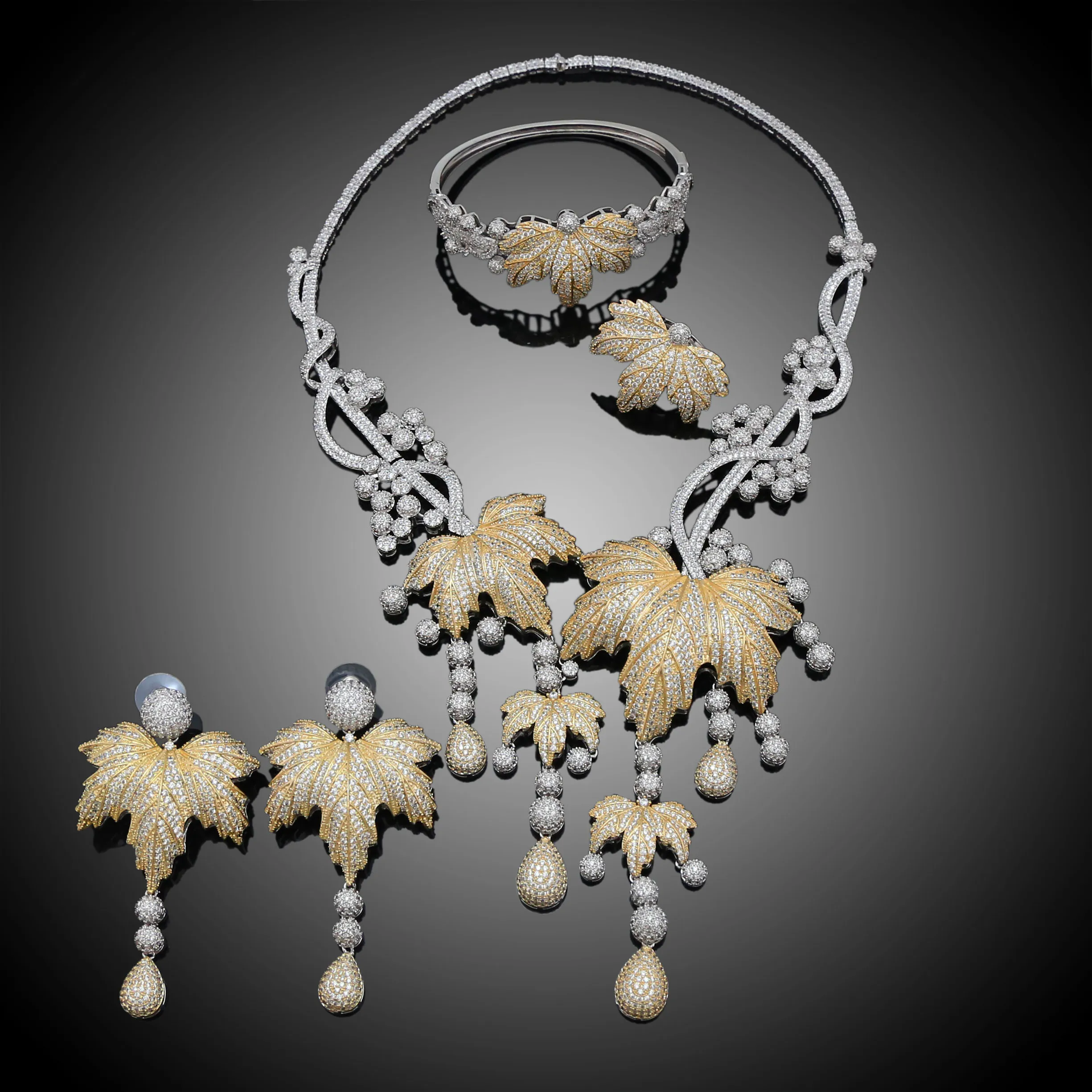 Zhuerrui American High Quality Diamond Jewelry Set Maple leaf Natural Top Cubic Zircon Fashion Wedding Jewelry Sets HZ18112206