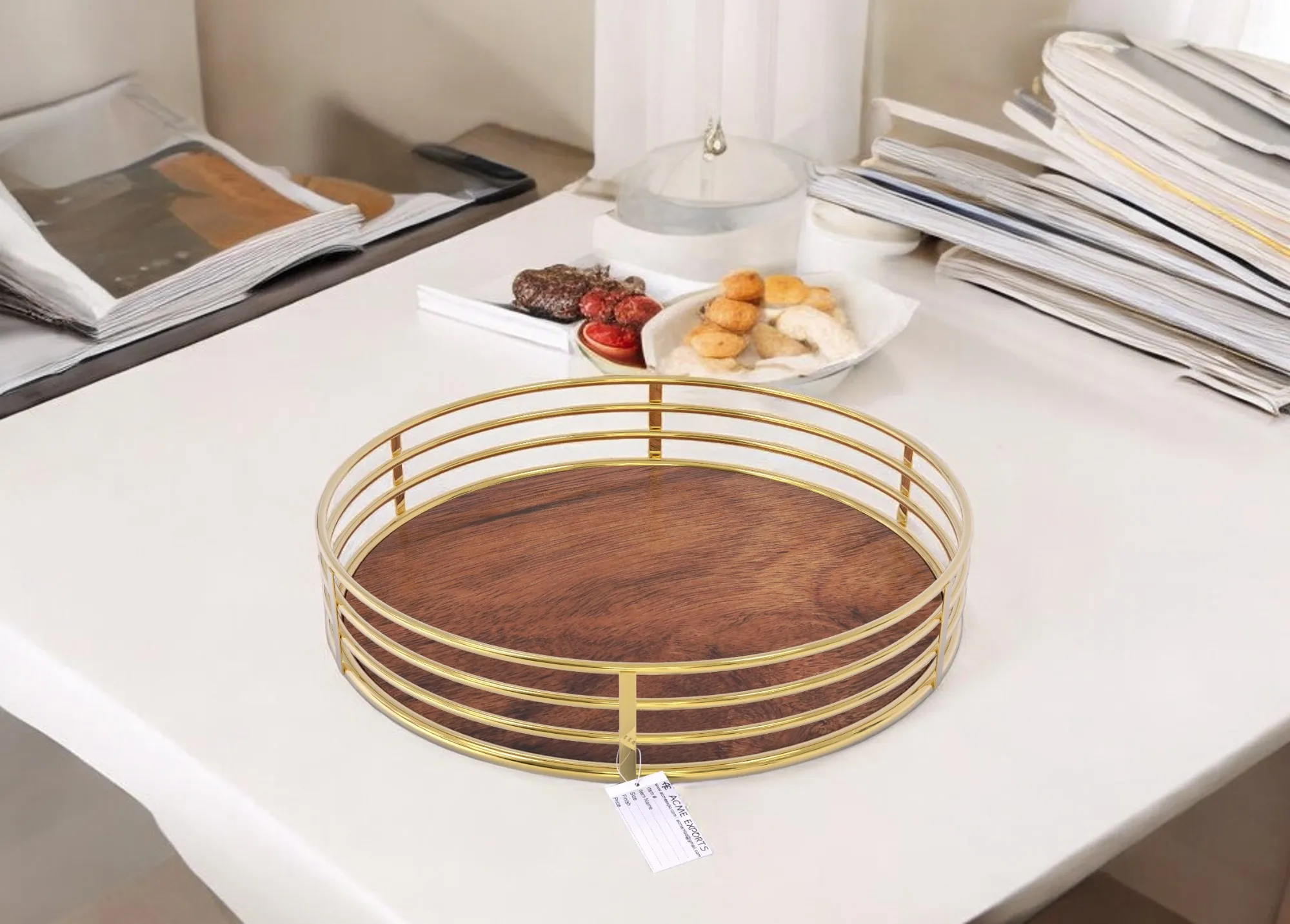 Natural Wooden Plate Base With Stainless Steel Gold Shiny Polished Tray For Serving Round Shape Serving Tray With Custom Size