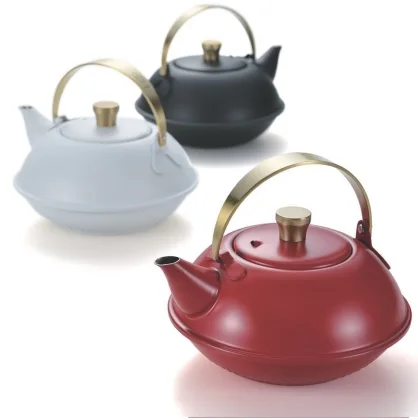 Japan Teapot Premium Coffee Accessories 320g Stainless Steel Red Teapot With Filter And Lid