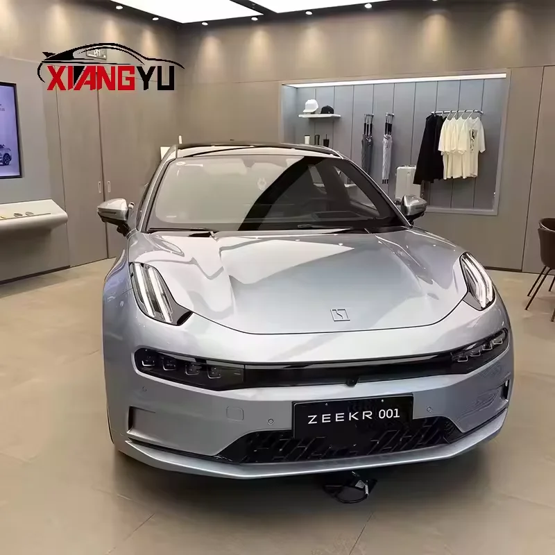Электрический автомобиль 2023 года