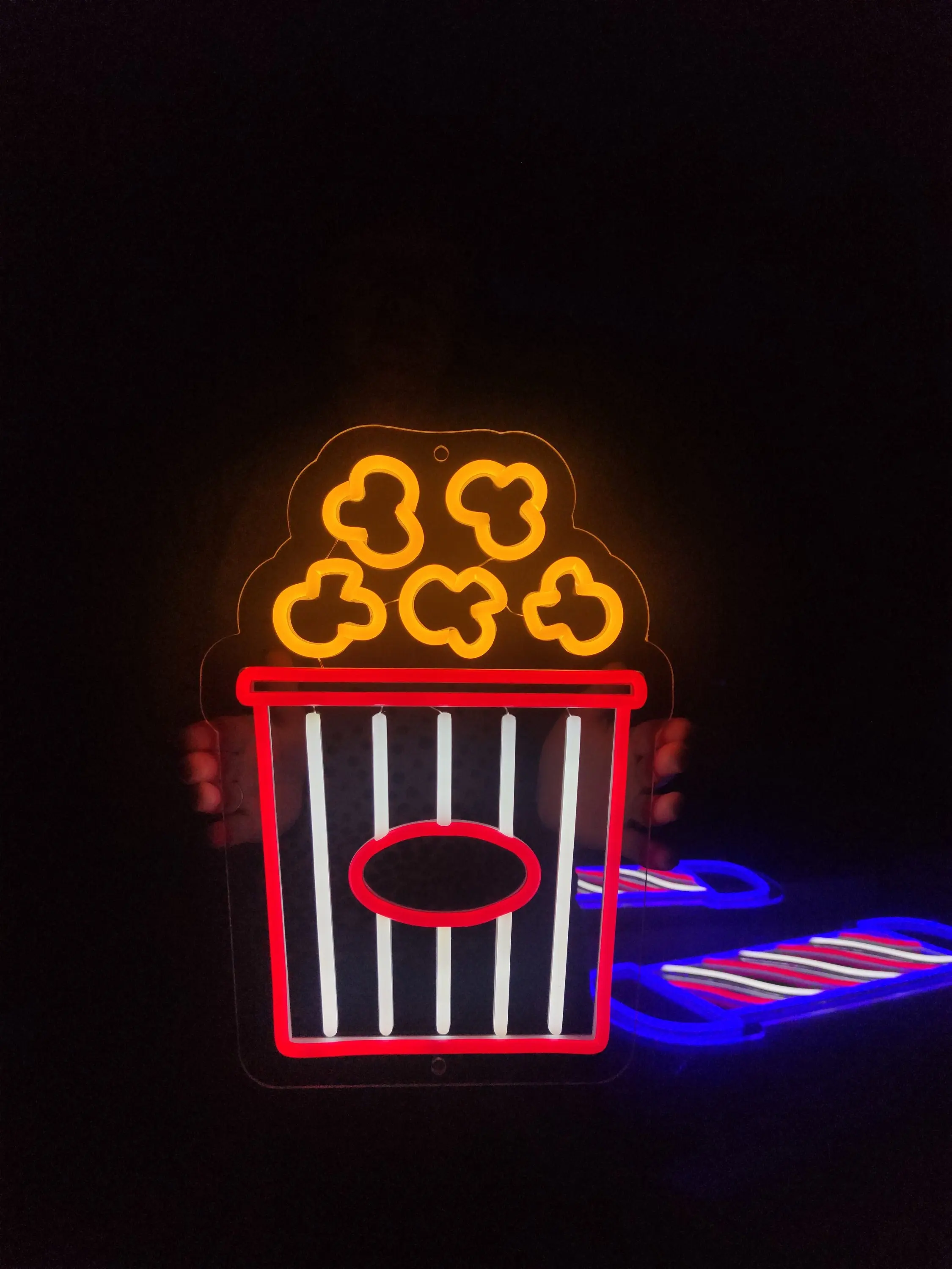 Custom LED Neon Sign Theater Cinema LED Light Up Sign Store Business Wall Logo Design Neon Sign Light for Wall Art Decoration