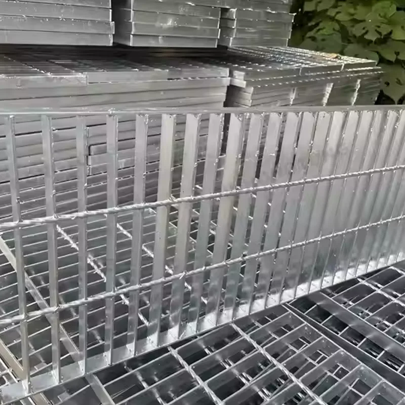 High Strength Galvanized Steel Grating ASTM A36 EN ISO 1461 25x5mm 30x3mm Q235 Q345 Steel Gratings for Walkways