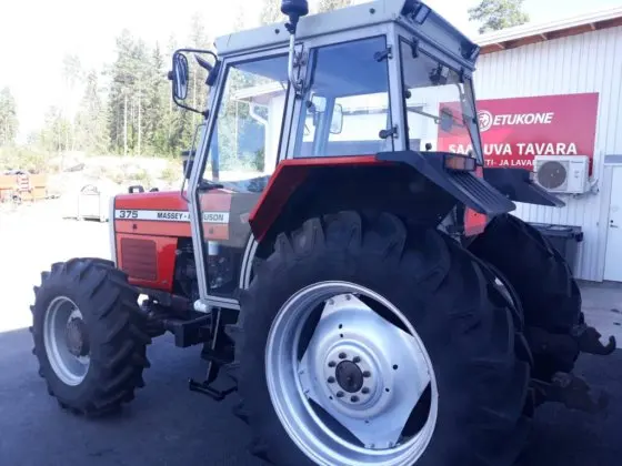 Massey Ferguson tractor wholesale loaded in container MF 290 385 240 135 165 188 Tractors fairly used red colour high efficiency