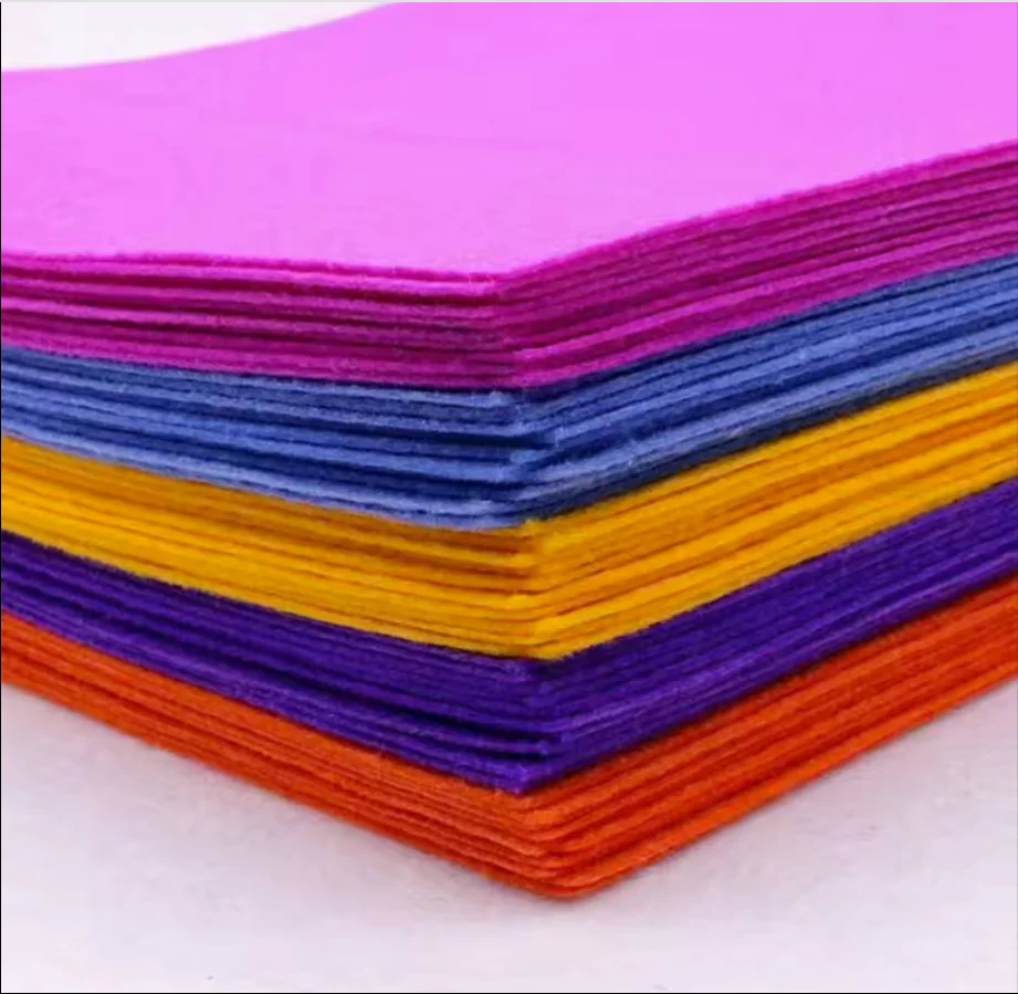 Colorful needle punched nonwoven felt carpet felt roll needle punched non-woven for handcraft