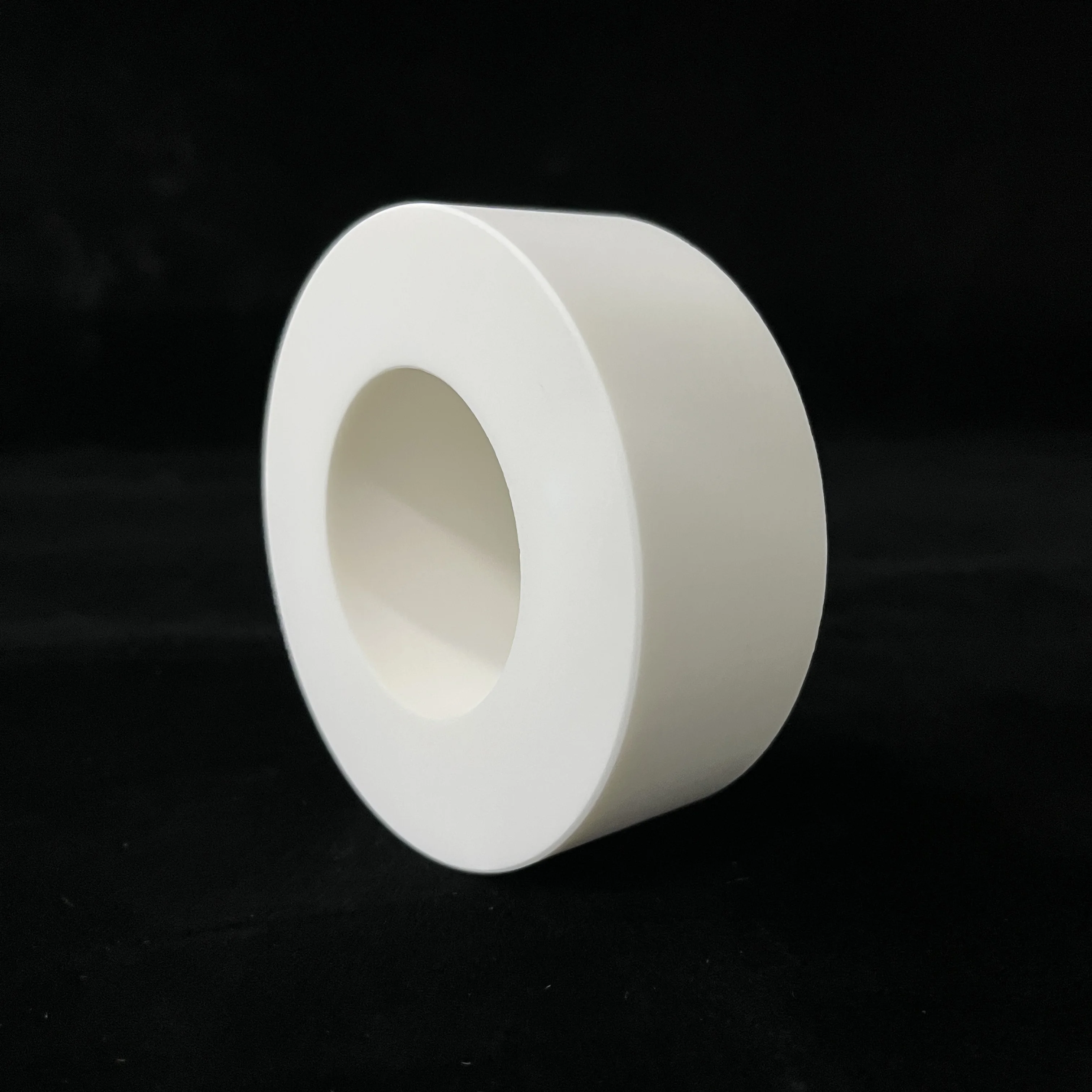 Customized Industrial Resistant Flange Aluminum Oxide Ceramic Flange Ceramic Ring Flange