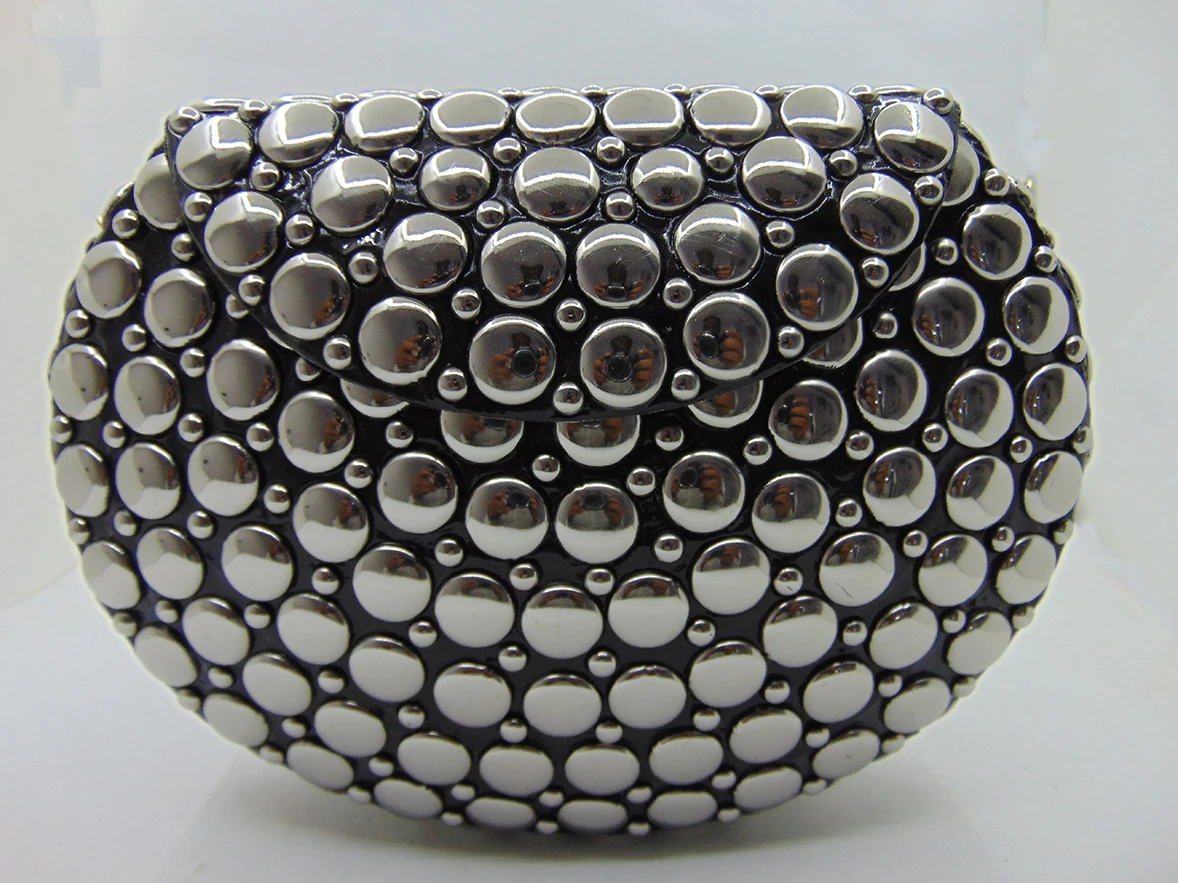 2024 Fashion Handbags Sling Girls Round Silver Metal stud clutch party bag Bags Luxury Crossbody Women Designers  silver Color