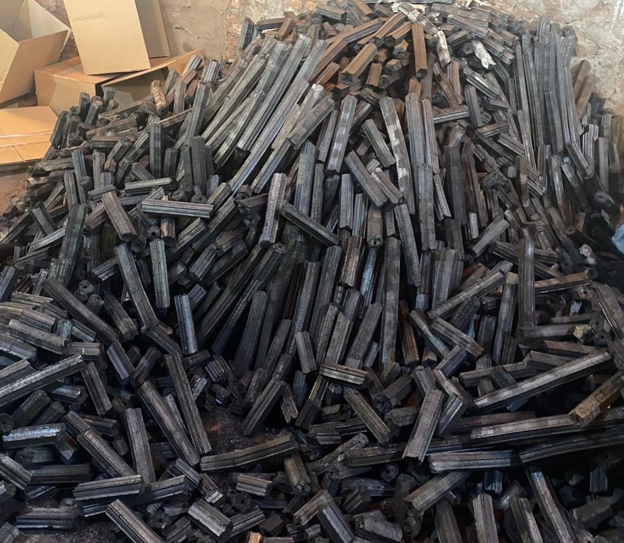 Древесный уголь для брикетирования