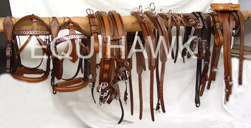 Премиум-качество кожаная лошадь немецкий комплект ремней двойная в комплекте поводки и мягкая подкладка