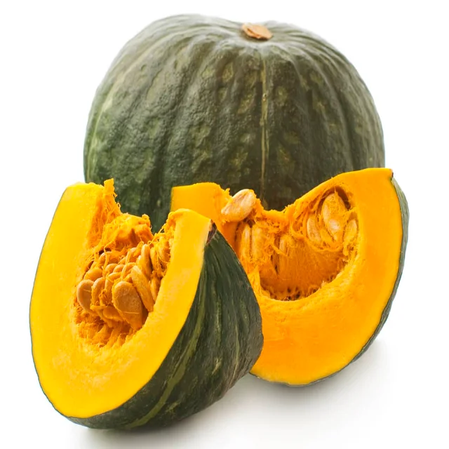 Fresh pumpkin originating in Vietnam export goods round fruit green skin with yellow flesh