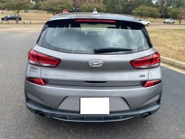 CLEAN TITLE HYUNDAI ELANTRA GT N LINE FWD для продажи-доставка от двери до