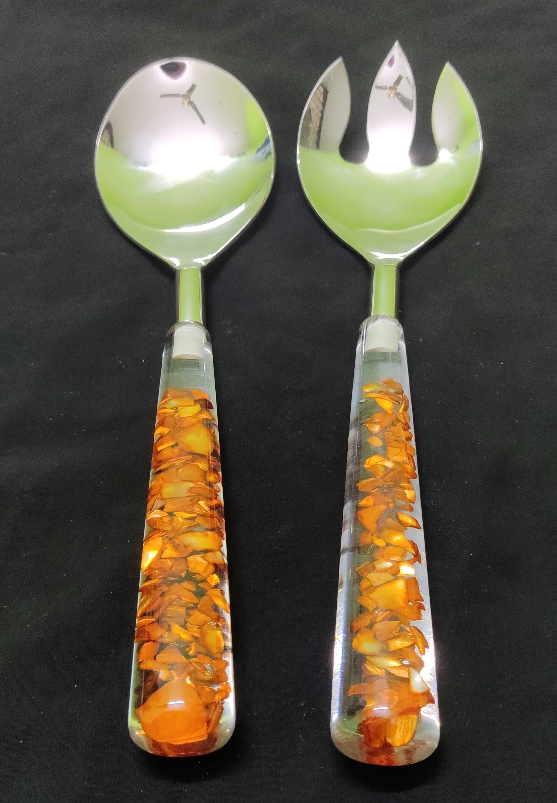 Best Price Salad Server Spoon Set 2 Pieces Beautiful Orange Clear Wooden Made of Stainless Steel and Epoxy Resin