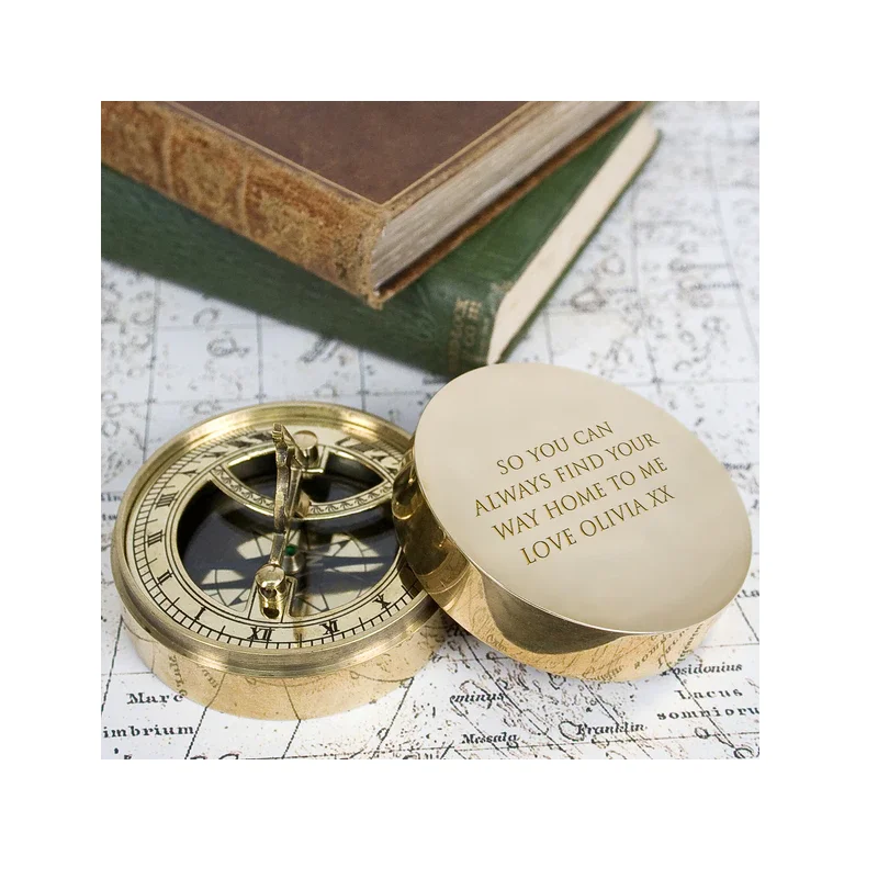 Top Selling Nautical Compass Smooth Etched Retro Style Vintage Pirate Coin Solid Brass Outdoor Gadgets for Hiking