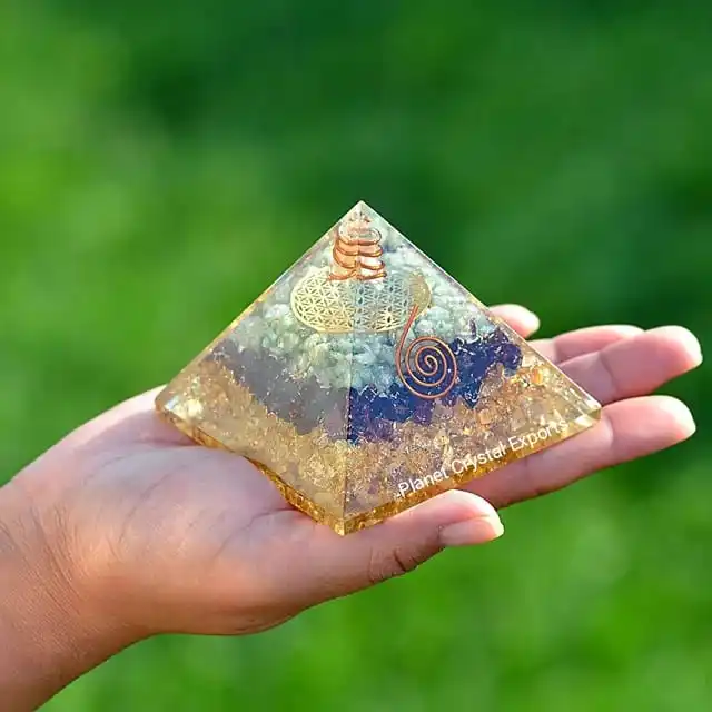 Orgonite Crystal Triple Money Pyramid Energy Generator Promotes Wealth & Prosperity With Green Aventurine, Red Garnet & Citrine