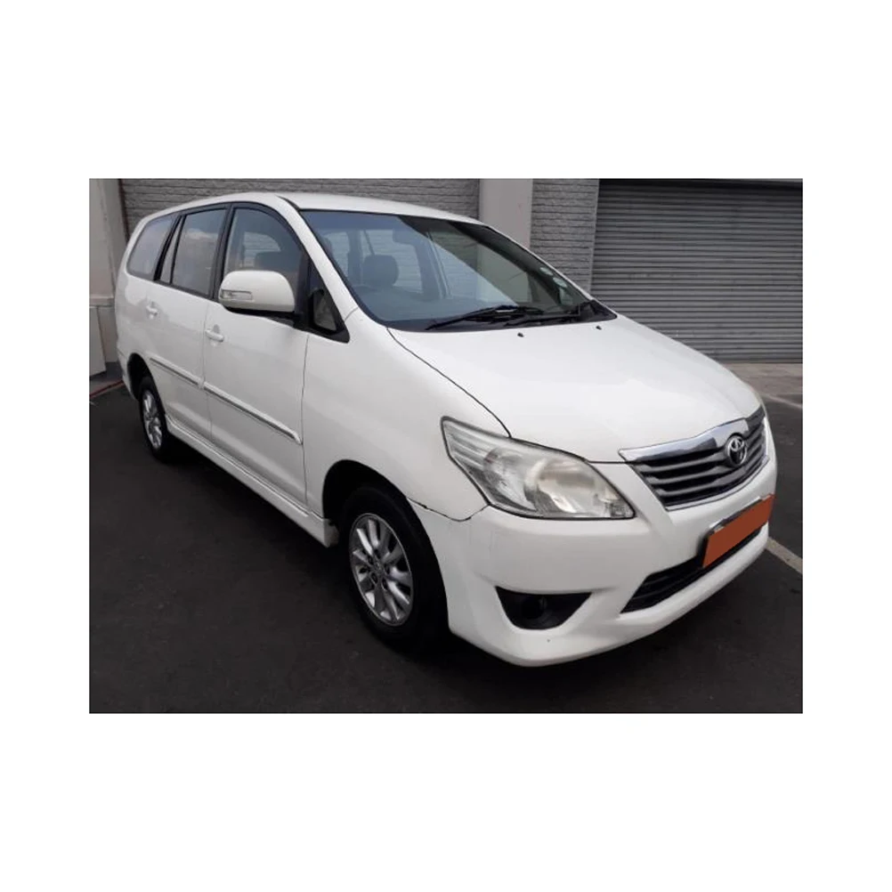Toyota INNOVA ограниченный 4dr Седан достаточно подержанные автомобили для продажи