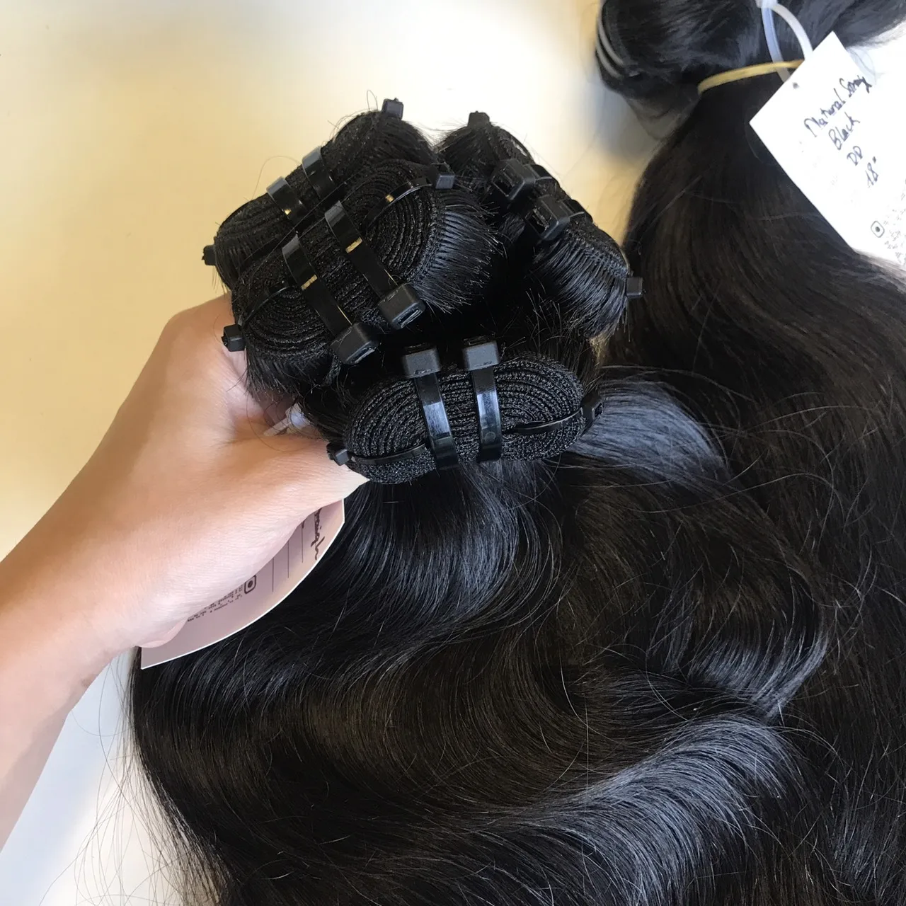 Virgin And Raw Closure Human Hair Body Wavy High Quality Human Hair Long Closure Frontal Hair Extensions Wholesale