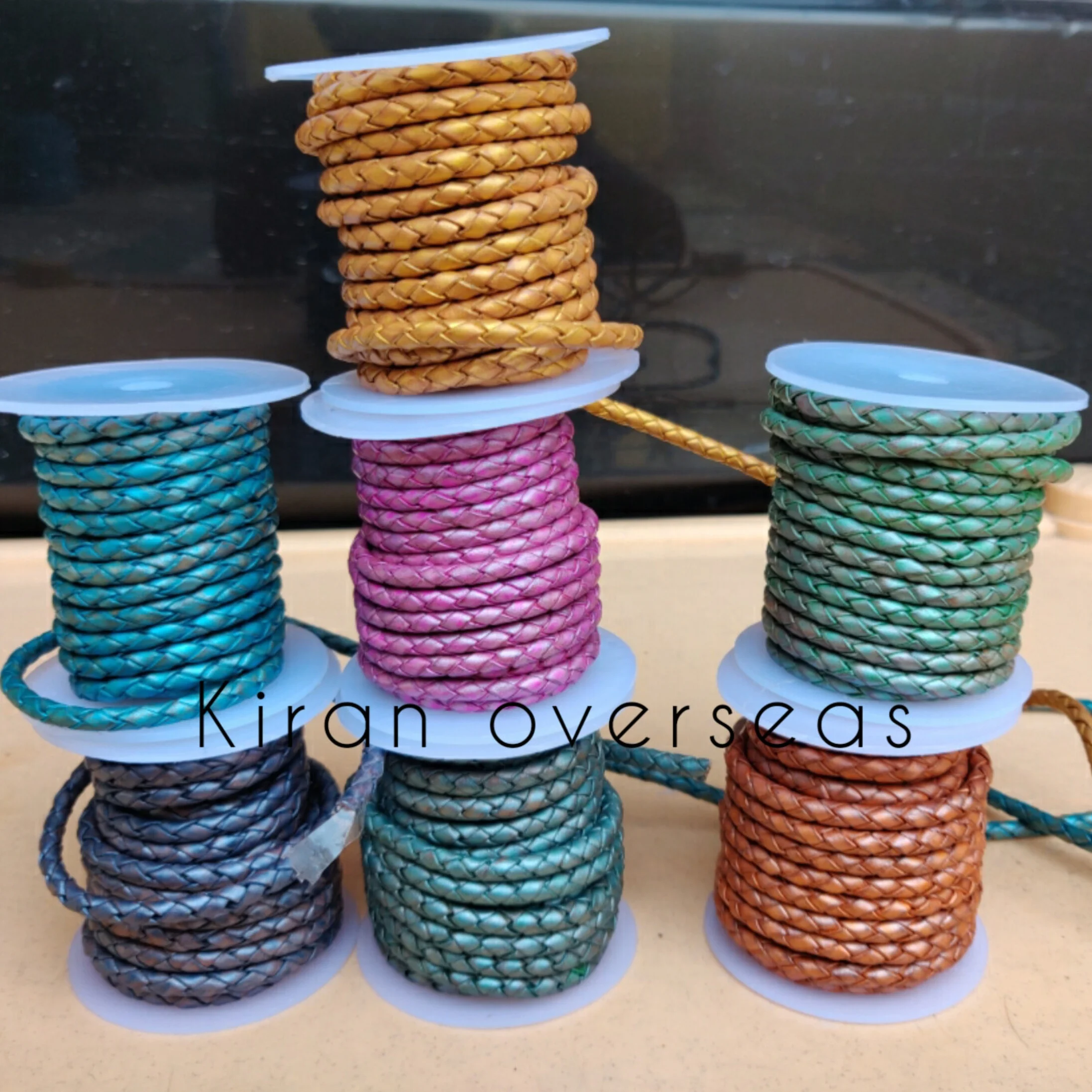 Bolo Braided Leather Cord in metallic colour