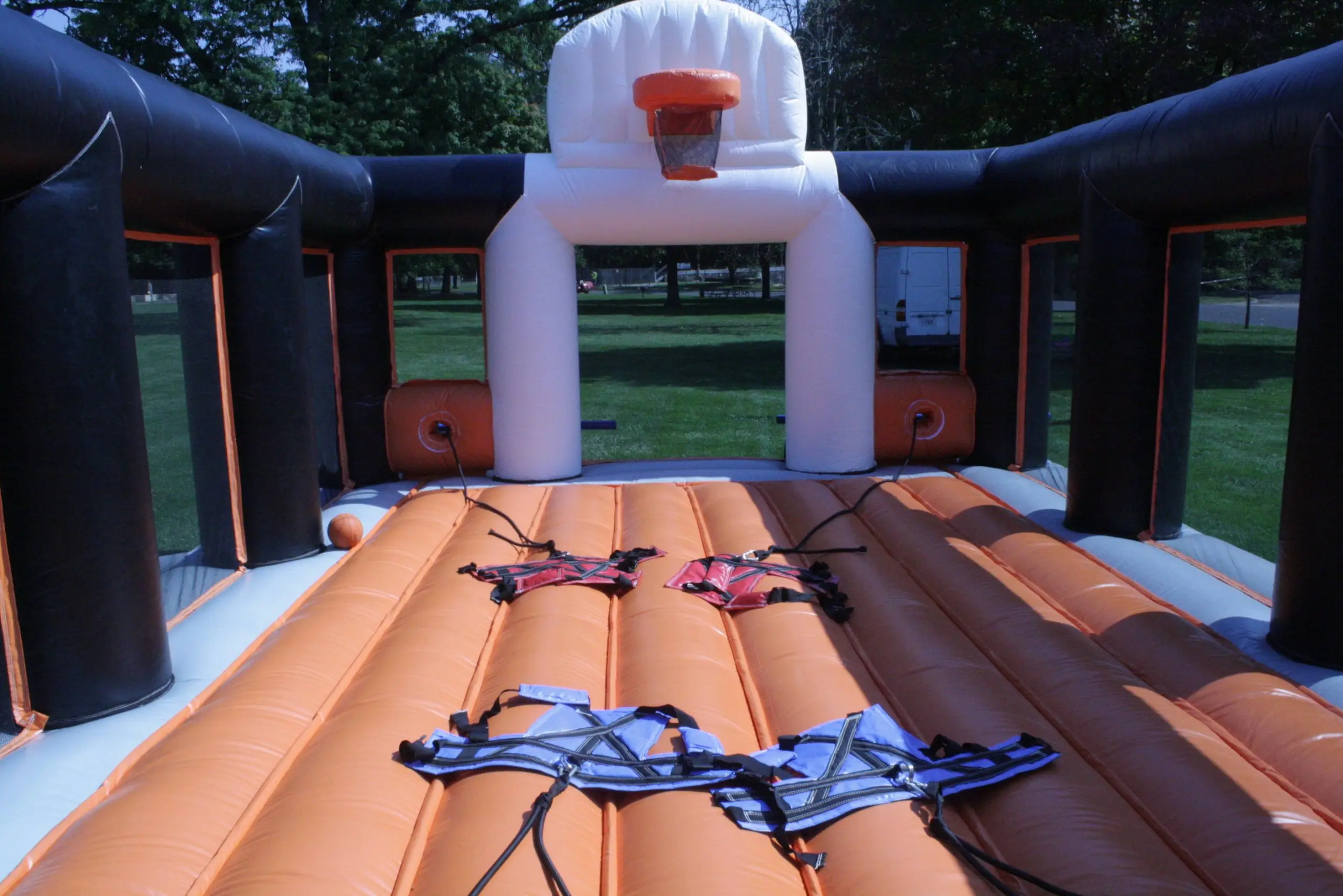 Bungee Basketball Inflatable with Trampoline Style for Outdoor Sports and Entertainment Activities