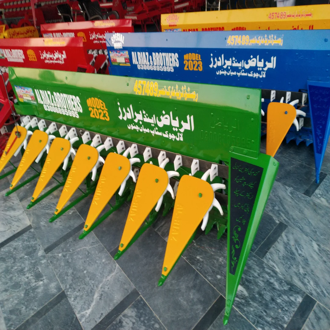 Farm Equipment, wholesale PTO Driven tractor mounted Wheat, Rice and alfalfa cutting 7 rows 2 Belts tractor mounted  Reaper