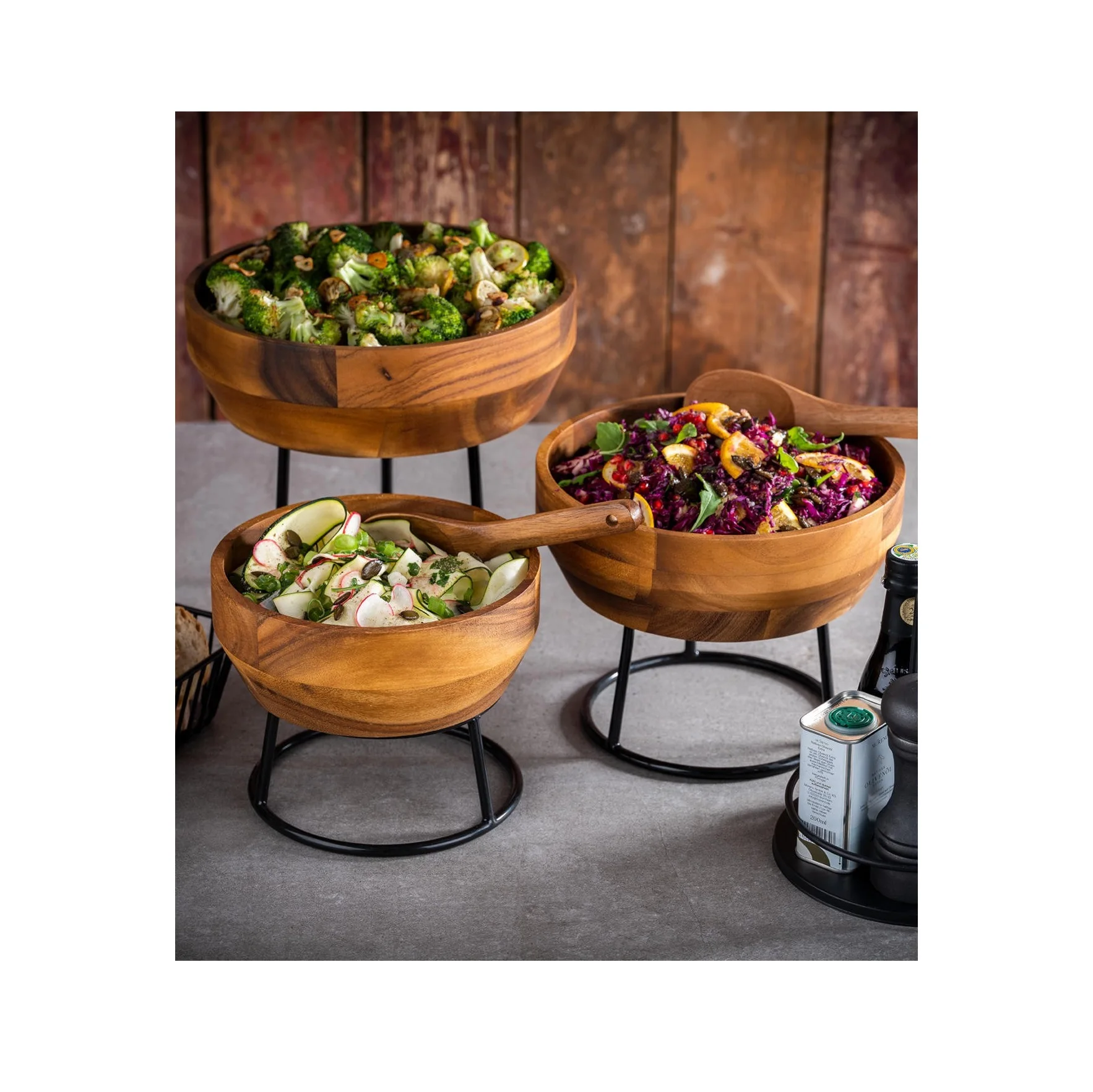 Latest Design Handmade Decorative Acacia Wooden Salad Bowl with metal stand