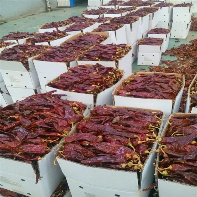 Hot Whole Sale Premium Discounts  Red Pepper Paprika Powder for sale