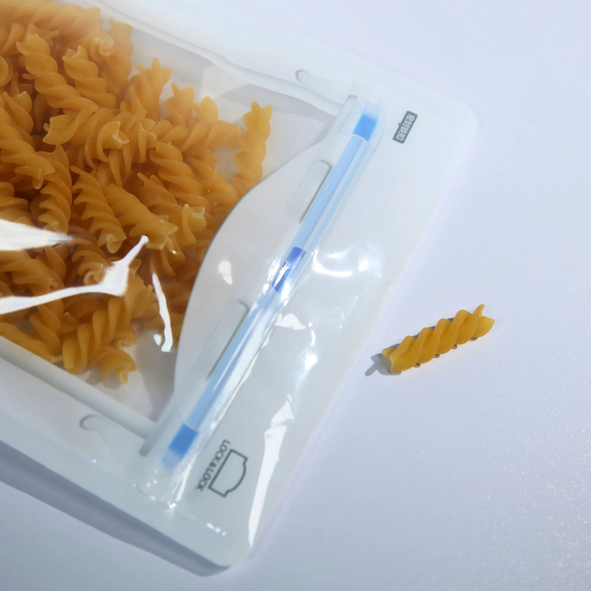 Food Packaging Zip Seal Stand Up Pouches Matt Stand Up Pouch Zipper Bags