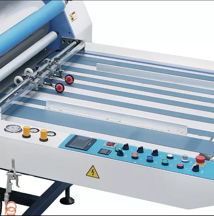 Semi Automatic Thermal Laminating Machine For Paper Bookcover And Poster SF- 720C/ 920C/ 1100C