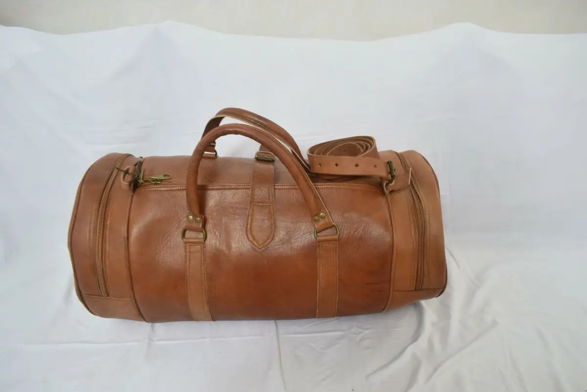 leather travel bag