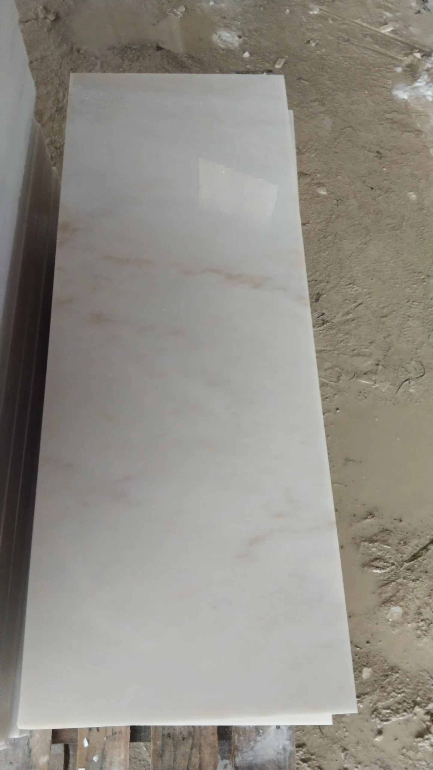 Modern Design Vietnam Style White Cloud Marble Stone 60x60x2,5cm Sandblasted Natural Style for Hotel Applications