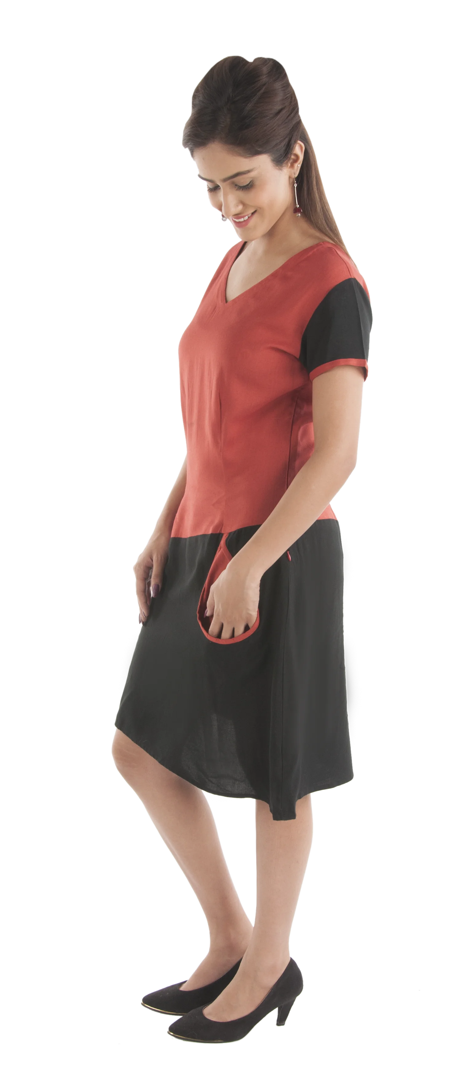 Stylish Fashionable Elegant Knee Length Dress with Half Sleeves and Asymmetric Bottom in Two Tone Color for Girls and women