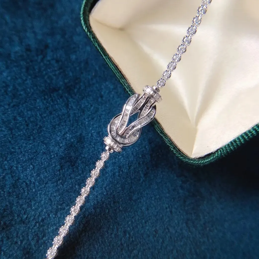 18K Solid Gold  VSS Natural full Diamond Rectangle Heart Link Charm Bracelet Women Exquisite Bling Wedding Bracelet for wome