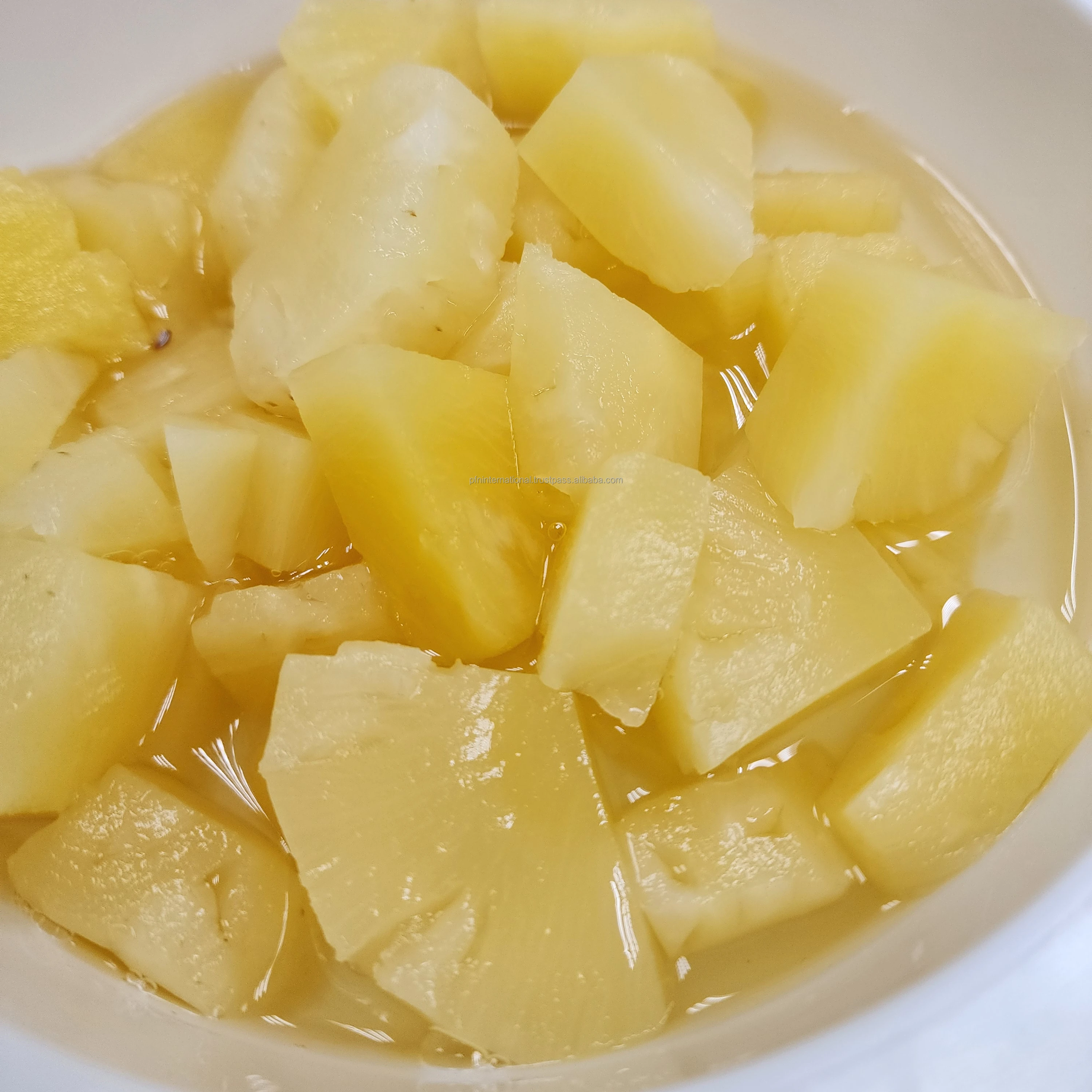 Thailand canned Pineapple broken slices in syrup Ananas pina from Thailand export quality ISO certified premium quality