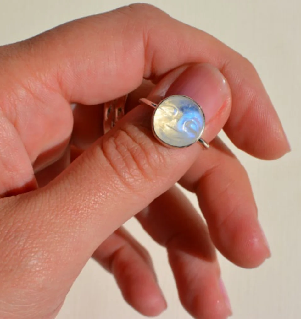 Natural Ethiopian Opal 4mm Round Stone Prong Setting Ring Cheapest Price 925 Silver Gold Plated Jewelry for New Year day Gift