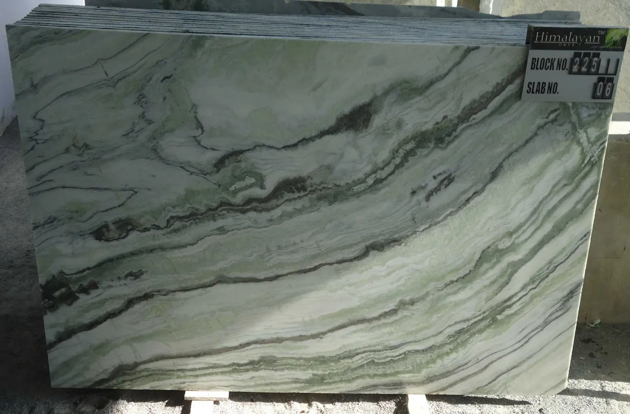 HIMALAYAN ONYX