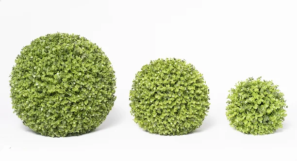 Xunmengyuan Direct Selling Hot Sale Pe Artificial Spring Green Eucalyptus Ball- 30cm for Indoor, Front Porch, Office Decor
