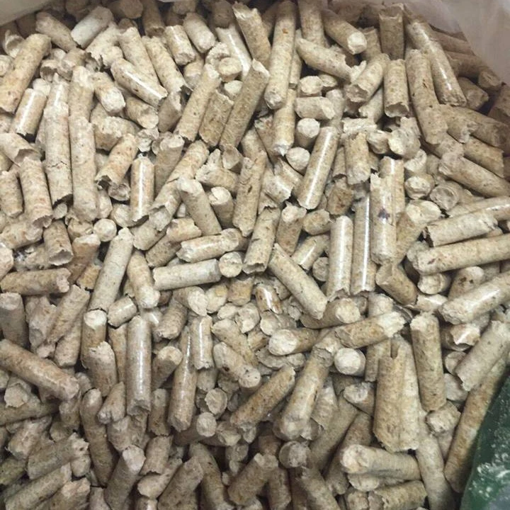 DIN Premium Wood Pellets in 15kg Bags EN Plus A1class A1 Pine Wood 6mm Cooking Stick  Shape Heating Ash Place