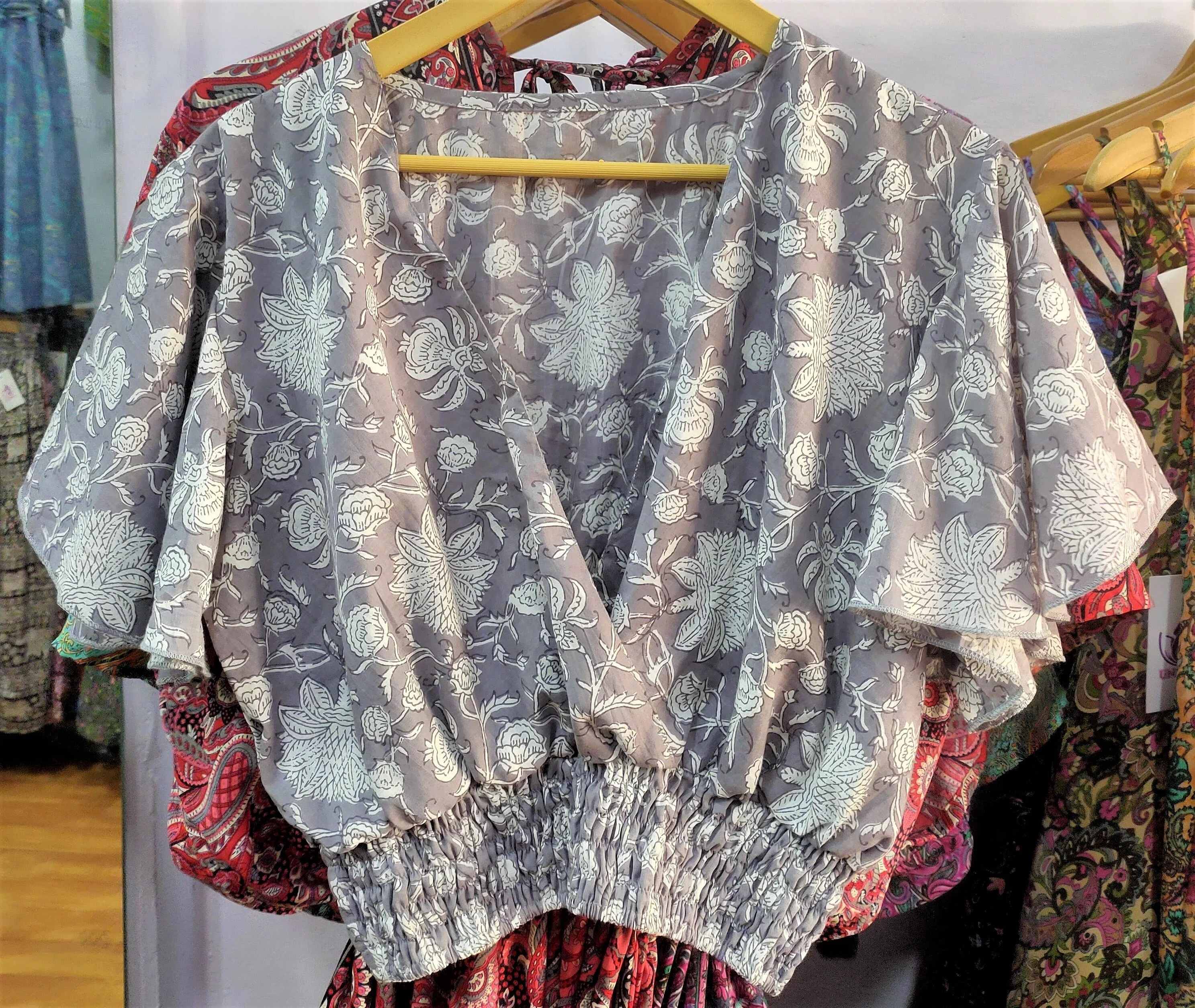 Hot Selling Ladies cotton printed pants with smocking elastic at waist with matching top set custom design