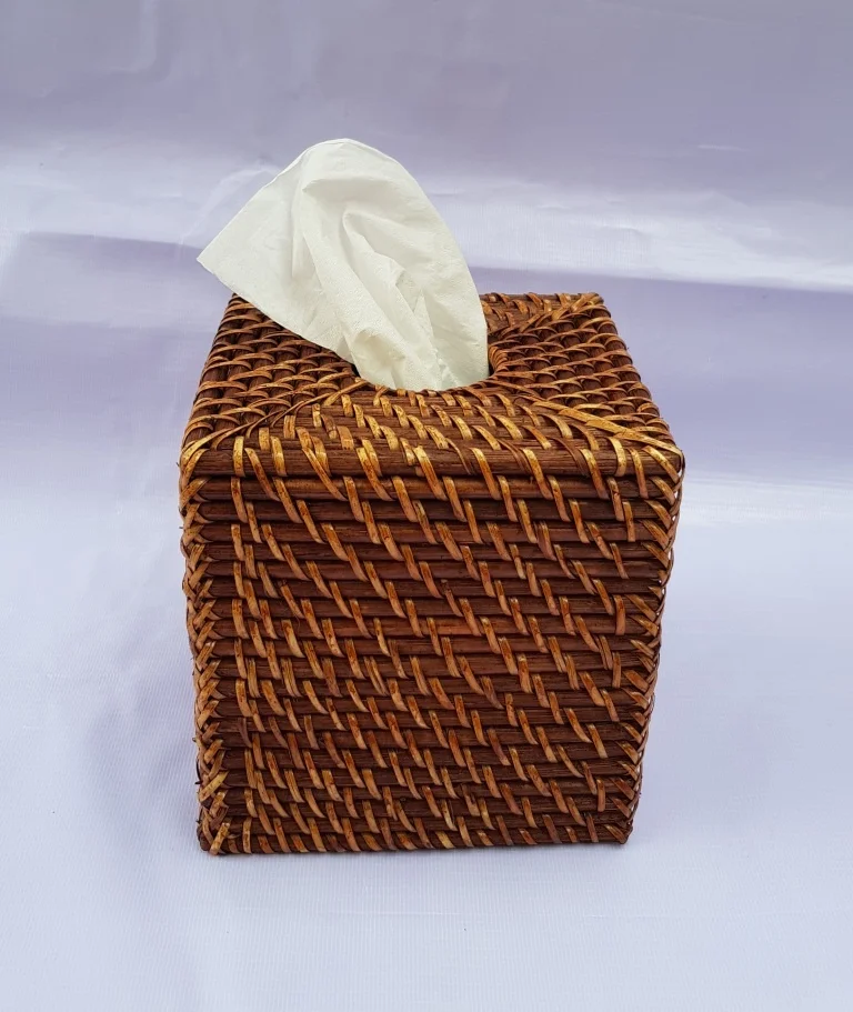 Amazon top seller 2022 rattan bottles holder with handle for wholesale kitchen storage made in Vietnam