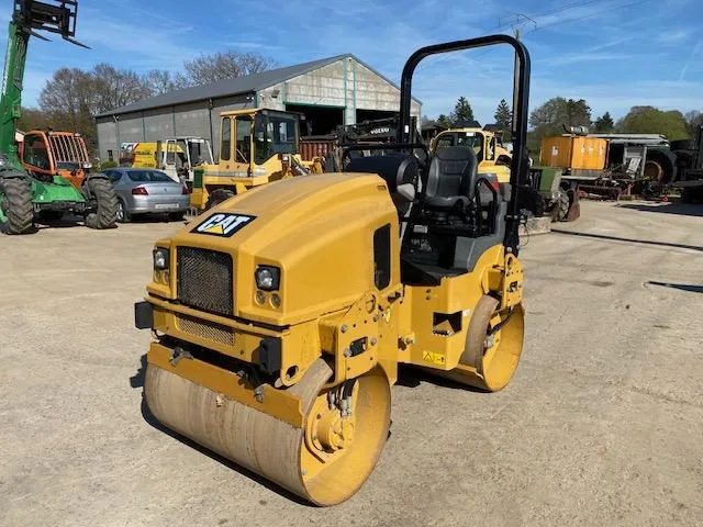 Cat CB 2.7 Road Roller Caterpillar Road Machinery Engineering & Construction Machinery